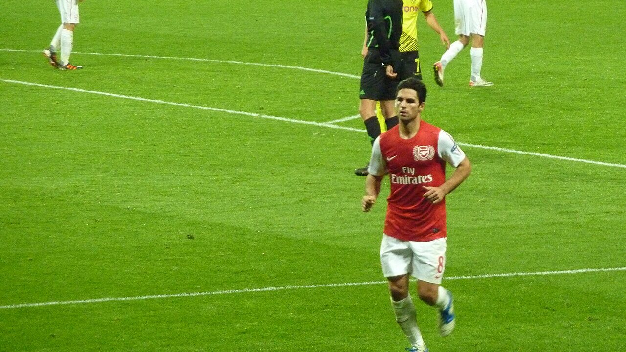 “He Was Really Gracious”: Fleetwood Boss Matt Lawlor Praises Arteta After Shock Carabao Cup Win Over Arsenal
