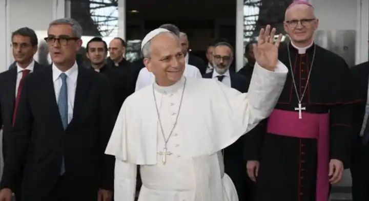 Pope Leo XIV Leaves Hospital Early After Lung Cancer Surgery, Leads Sunday Angelus